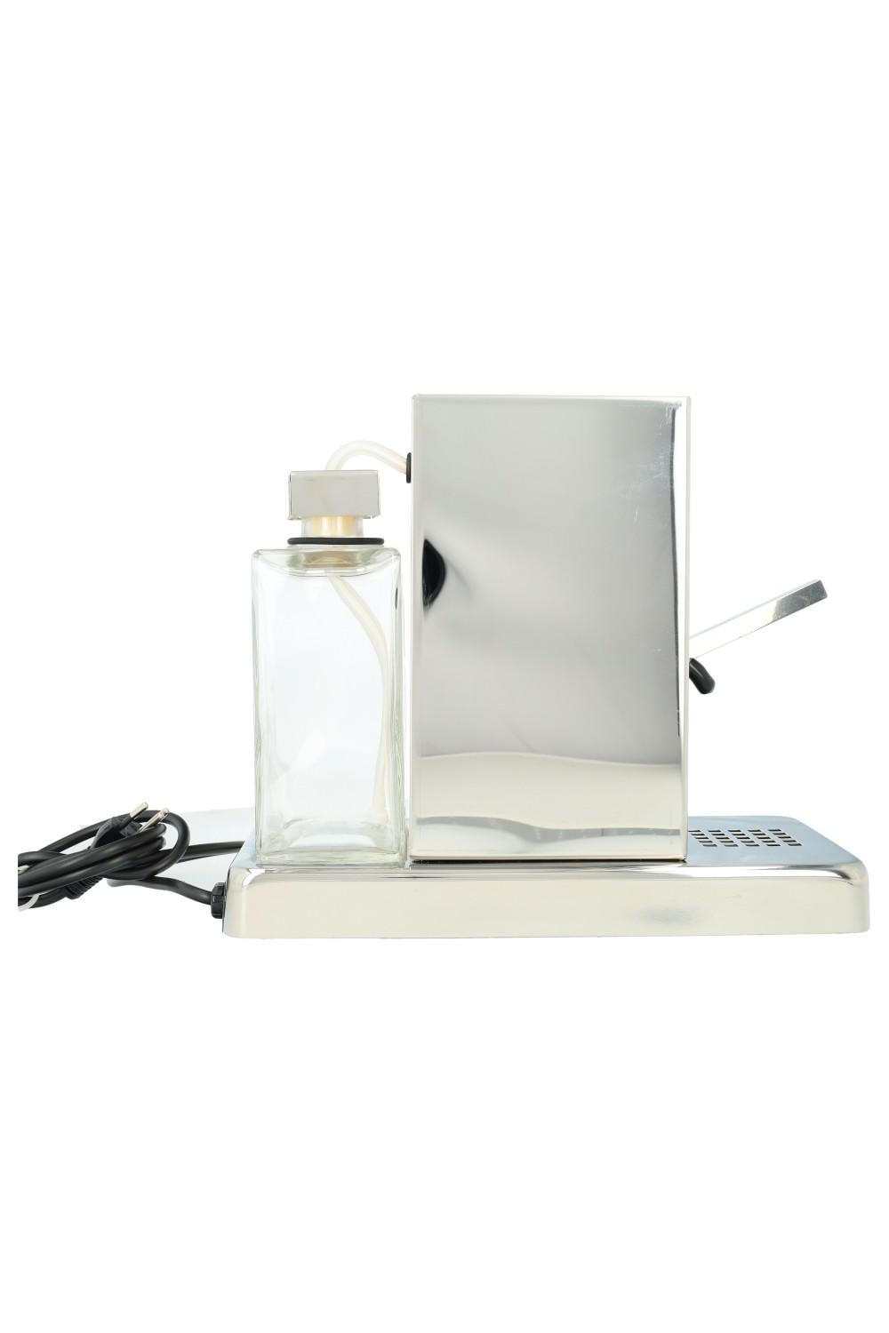 Piccola high-gloss Macchina da caffè dosata